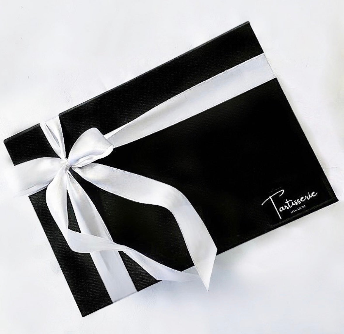 Tartisserie Black Box (with Ribbon)