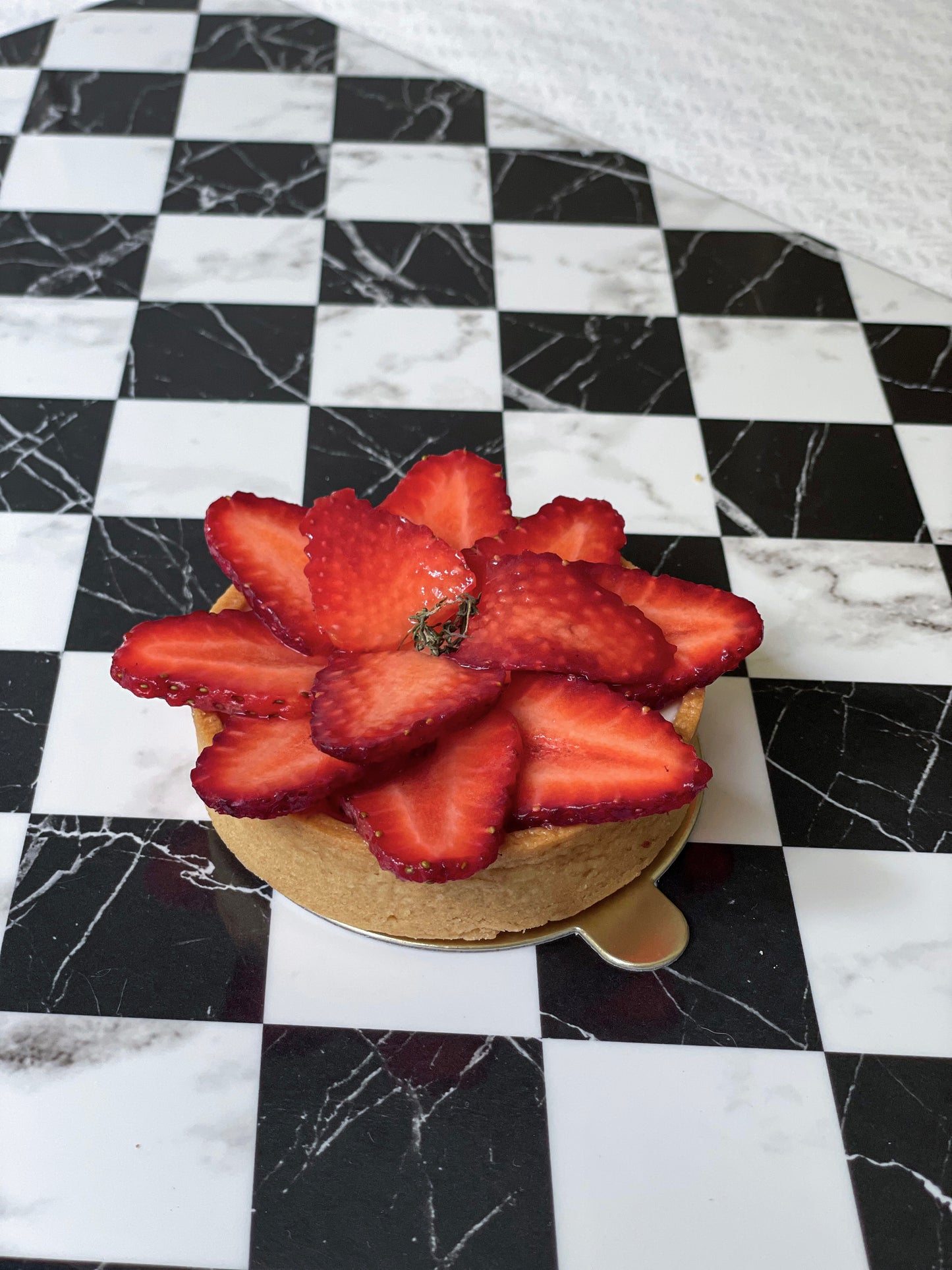 Strawberry Thyme