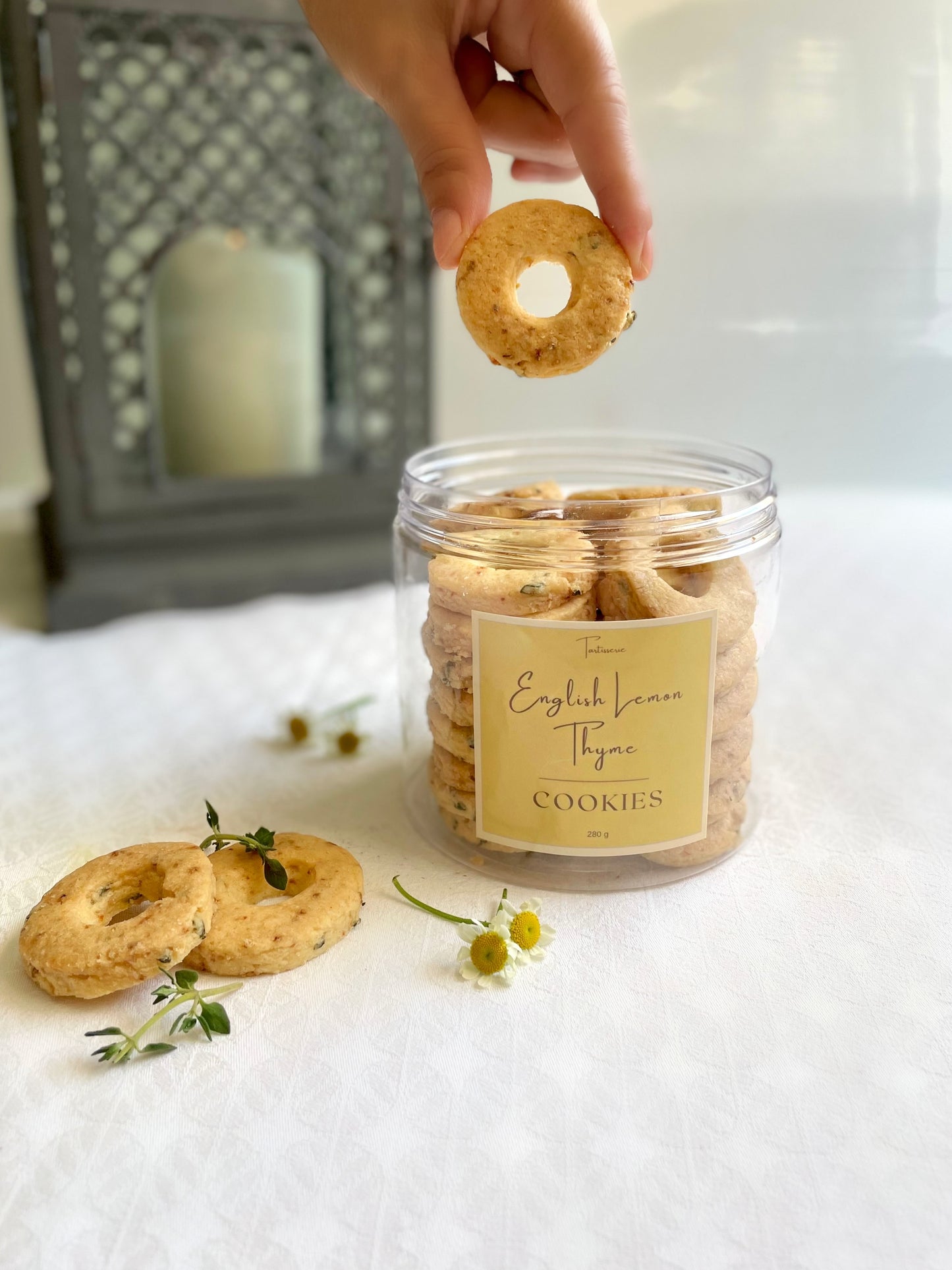 English Lemon Thyme Cookie Bottle